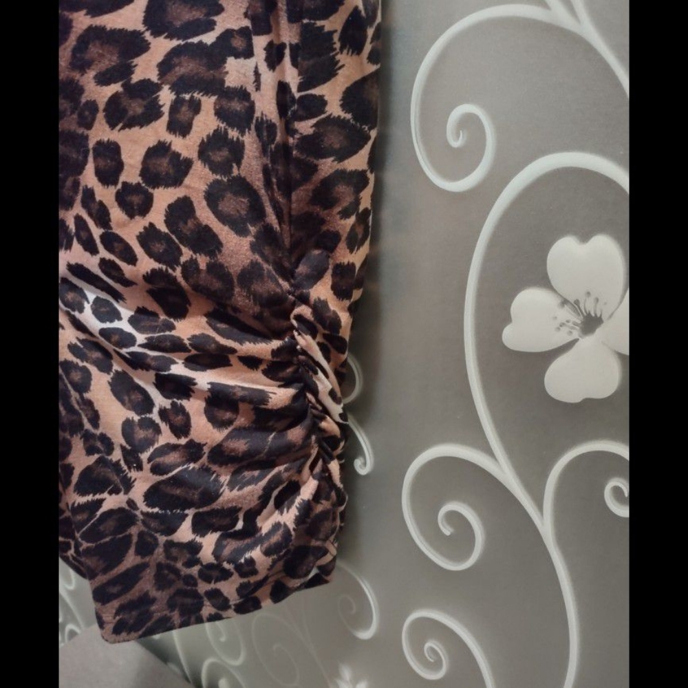 WOMENS SEXY LEOPARD TOP SIZE XL - Picture 3 of 6